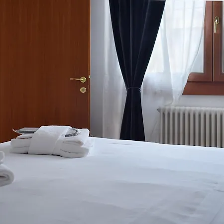 Апартаменты Welc-om Business Luxury Terrace Падуя