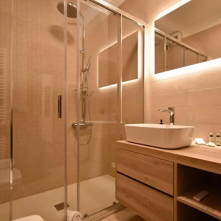 Welc-om Business Luxury Terrace Падуя